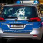 Geset­zes­hüter als schlechtes Vorbild: Polizei gefährdet beim Überholen einen Radfahrer