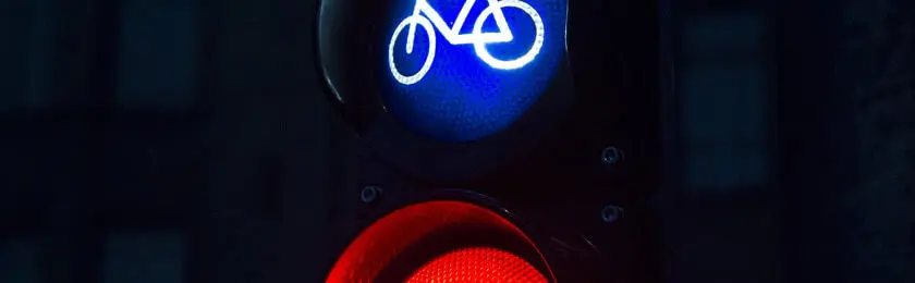 Read more about the article Was passiert, wenn man mit dem Fahrrad über Rot fährt?