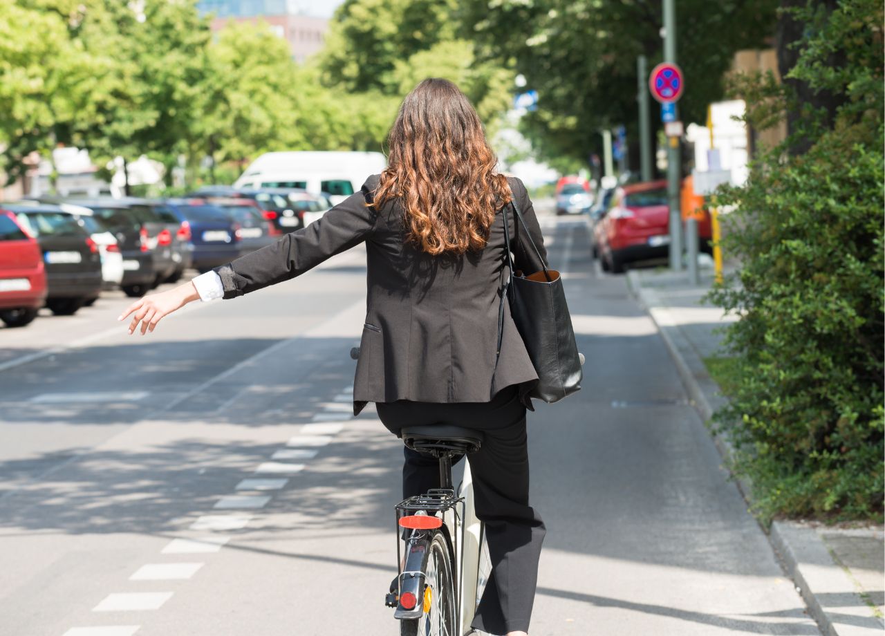 Nie wieder Handzeichen: Blinker-Zulassung für Fahrräder geplant