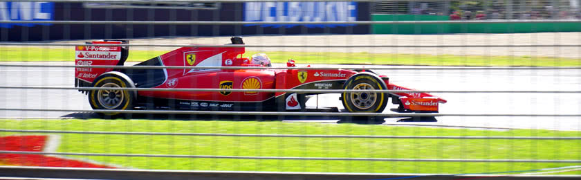 Ferrari aus der Formel1 mit Vettel im Cockpit
